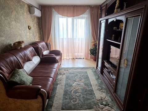 квартира за адресою Раїси Окіпної вул., 5