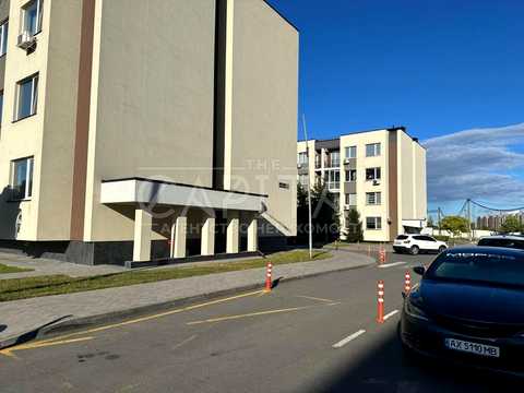 комерційна за адресою Промениста вул., 41