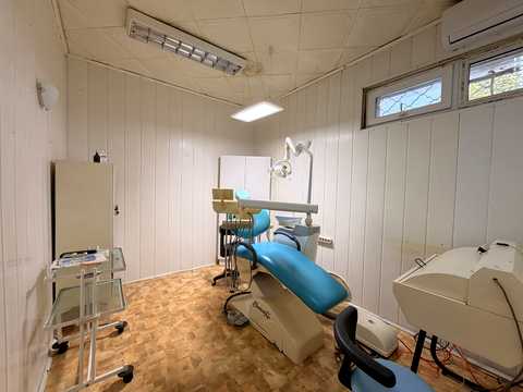 комерційна за адресою Наукова вул., 1