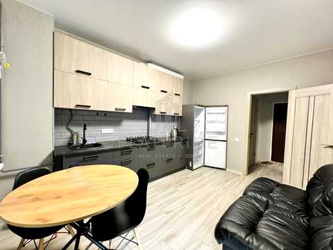 квартира за адресою Соборна вул., 103/10