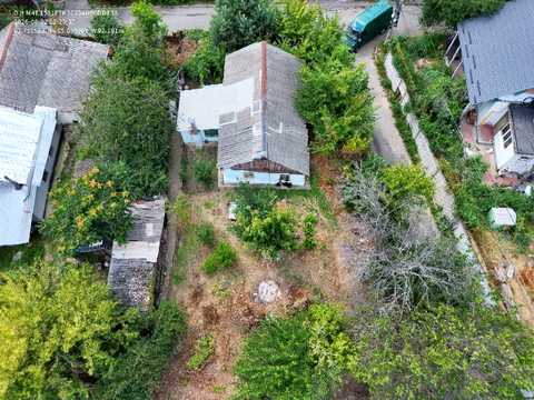 участок по адресу Почаївська ул., 27
