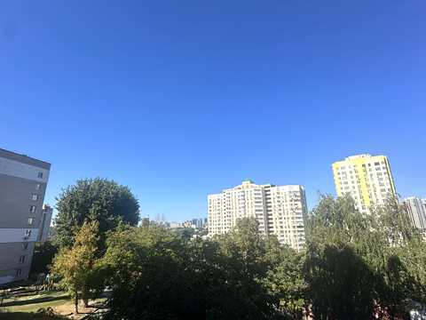 квартира за адресою Феодосійська вул., 6
