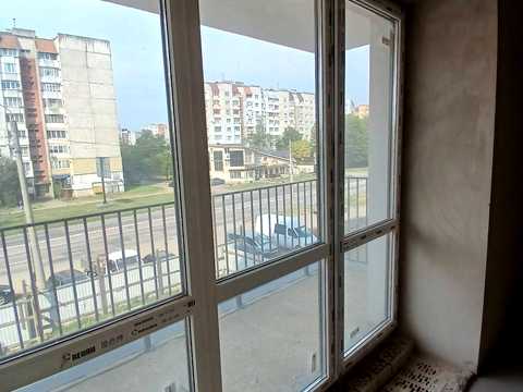 квартира по адресу Владимира Ивасюка ул., (Будинок 1)