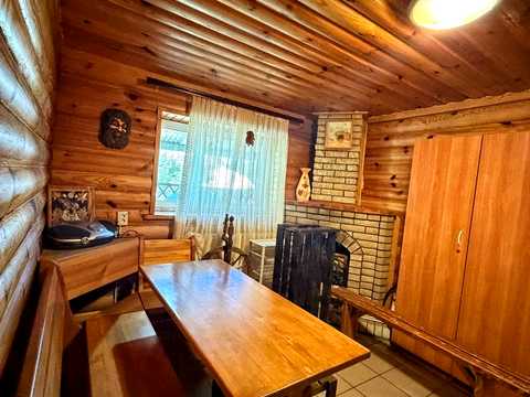 будинок за адресою с. Терешки, Першотравнева, 15