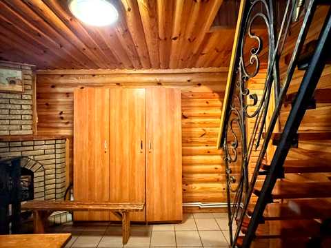 будинок за адресою с. Терешки, Першотравнева, 15