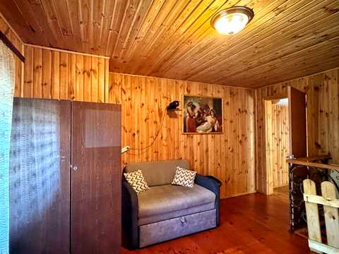 будинок за адресою с. Терешки, Першотравнева, 15