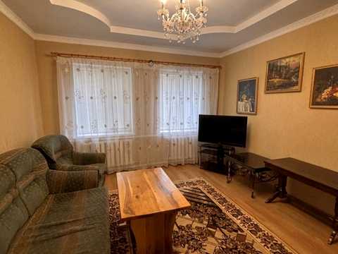 будинок за адресою Ромни, 1Полтавська