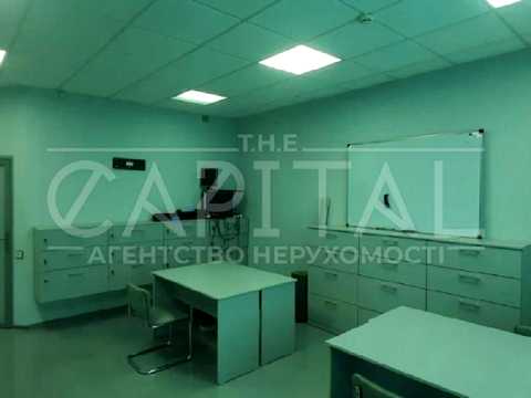 коммерческая по адресу Старонаводницкая ул., 1