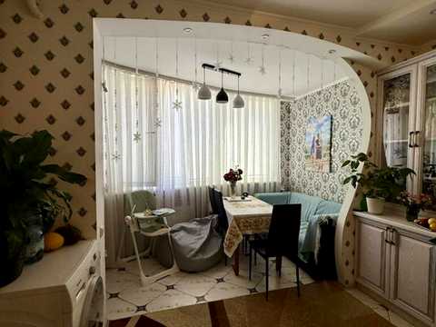 квартира за адресою Будівельників вул., 4
