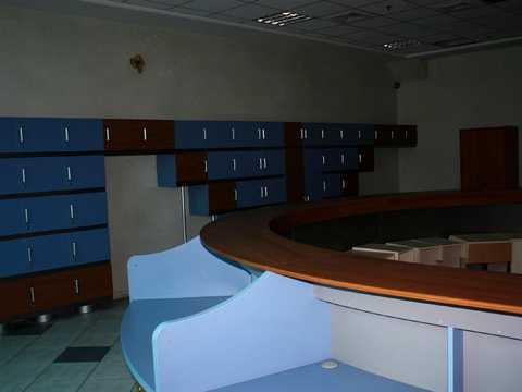 комерційна за адресою Сім'ї Бродських вул. (Смоленська), 31-33