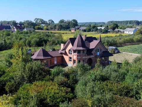 будинок за адресою с. Шипинці, Головна вул.