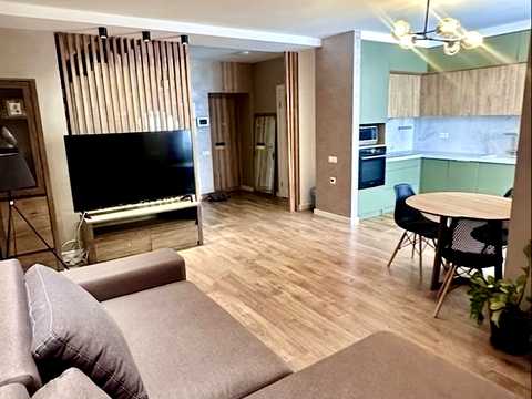 квартира по адресу Набережная ул., 8д