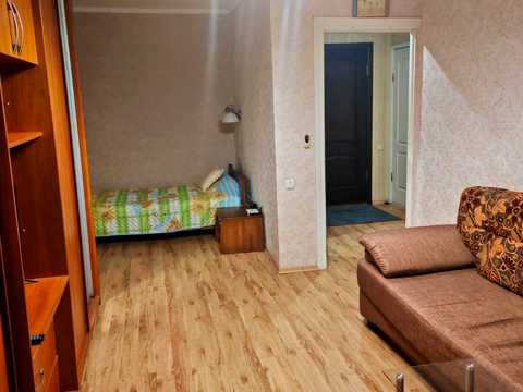 квартира по адресу Менахем-Мендл Шнеерсона ул. (Мініна), 9