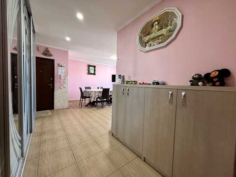 квартира за адресою Леся Курбаса вул., 2