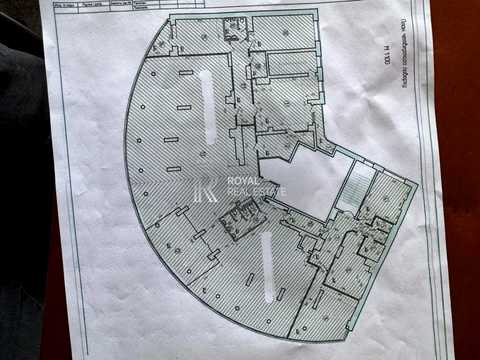 коммерческая по адресу Евгения Коновальца ул. (Щорса), 32-Б