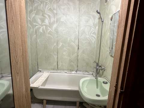 квартира за адресою житловий масив Тополя-3 вул., 8