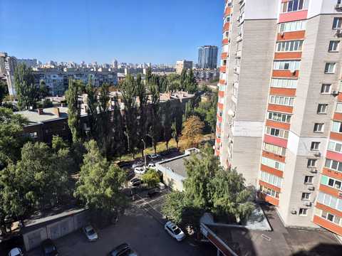 квартира за адресою Валерія Лобановського просп. (Червонозоряний), 9/1