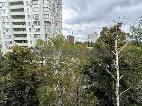 квартира за адресою Депутатська вул., 30