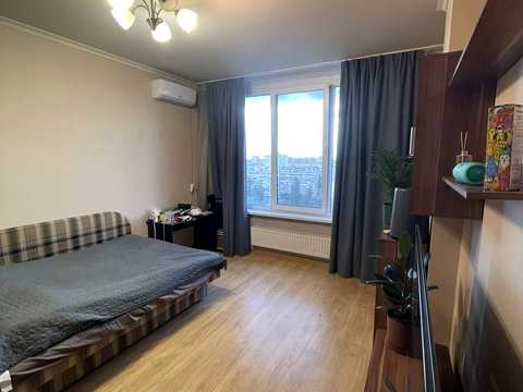 квартира за адресою Богатирська вул., 6-А
