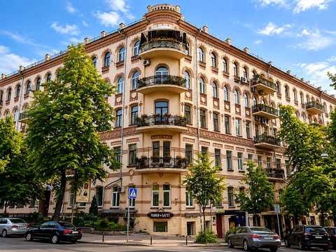квартира за адресою Богдана Ступки вул. (Станіславського), 3