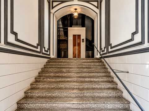 квартира за адресою Богдана Ступки вул. (Станіславського), 3