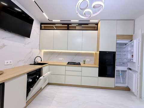 квартира за адресою Молодіжна вул., 10
