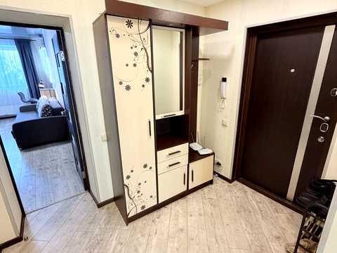 квартира по адресу Единства ул., 6-А