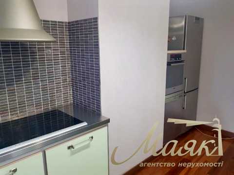 комерційна за адресою Шота Руставелі вул., 44