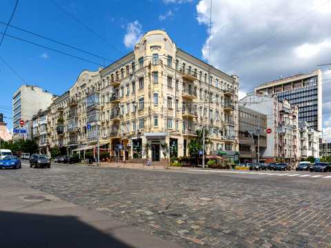 комерційна за адресою Велика Васильківська вул. (Червоноармійська), 43/16