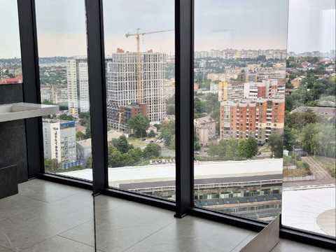 комерційна за адресою Костянтинівська вул., 4