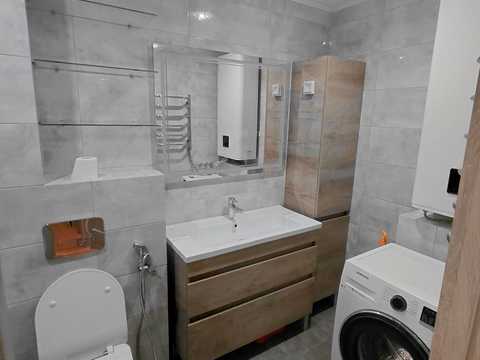 квартира за адресою Леся Курбаса просп., 18
