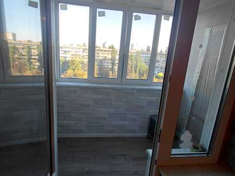 квартира за адресою Леся Курбаса просп., 18