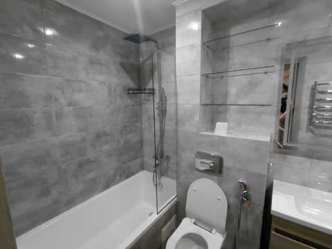 квартира за адресою Леся Курбаса просп., 18