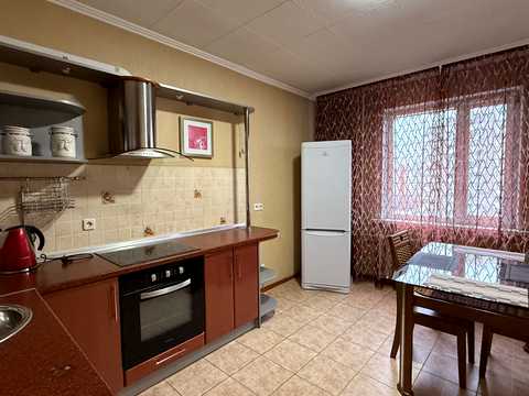 квартира по адресу Драгоманова ул., 14-А