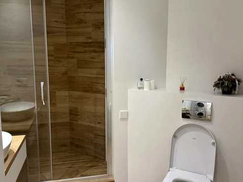 квартира за адресою Юнацька вул., 10