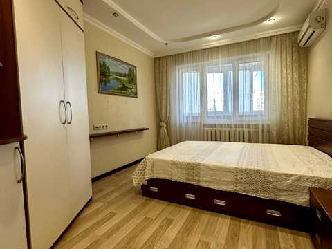 квартира по адресу Академика Глушко просп. (Академіка Глушка), 17