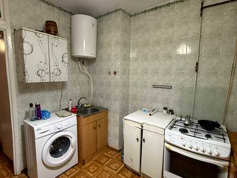 квартира за адресою Академіка Корольова вул., 43/3