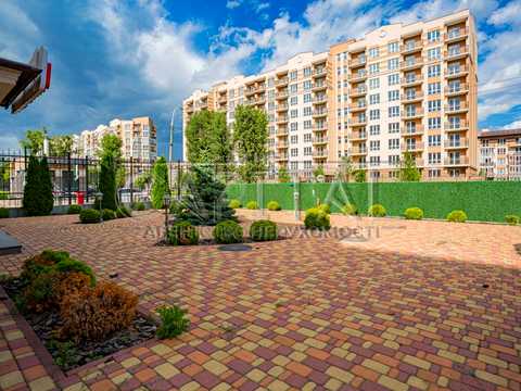 коммерческая по адресу Метрологическая ул., 56