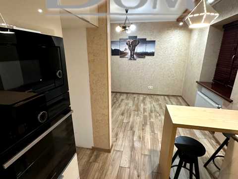 квартира за адресою Семінарська вул., 26/28