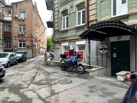 коммерческая по адресу Михайловская ул., 1