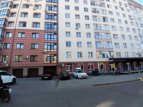 комерційна за адресою Сніжна вул., 52а