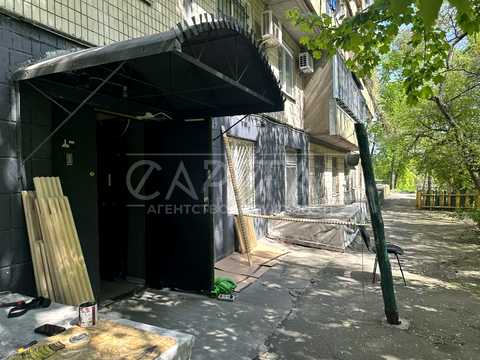 комерційна за адресою Кавказька вул., 1
