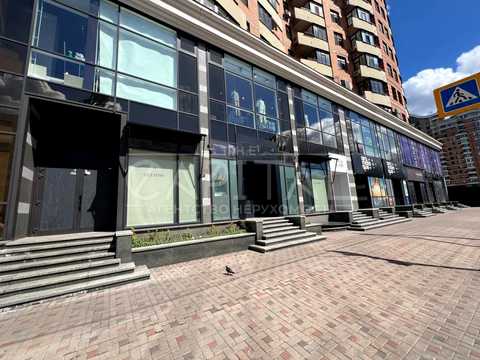 коммерческая по адресу Лесі Українки пл., 7а