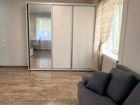 квартира за адресою Патріарха Мстислава Скрипника вул. (Миколи Островського), 44-А