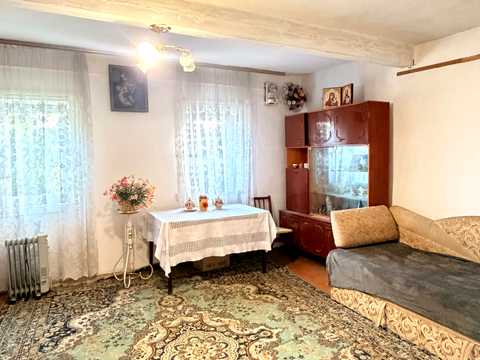 будинок за адресою с. Калинівка, Жовтнева, 5