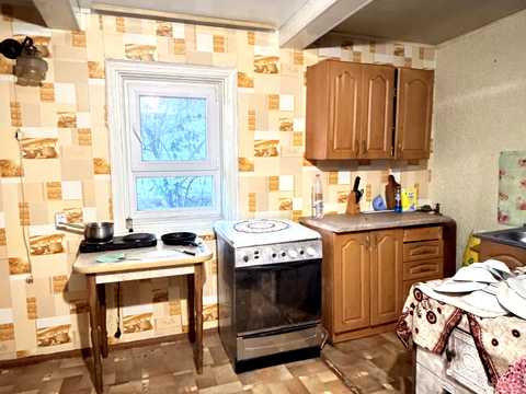 будинок за адресою с. Калинівка, Жовтнева, 5
