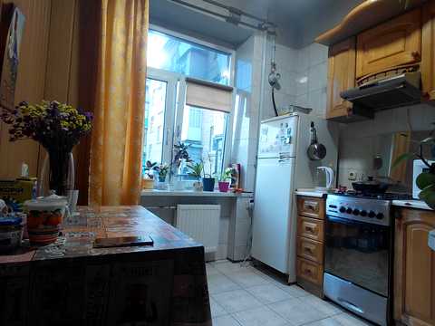 квартира за адресою Леоніда Каденюка просп. (Юрія Гагаріна), 2/35