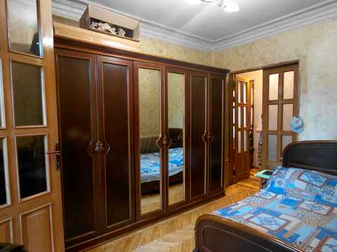 квартира за адресою Леоніда Каденюка просп. (Юрія Гагаріна), 2/35