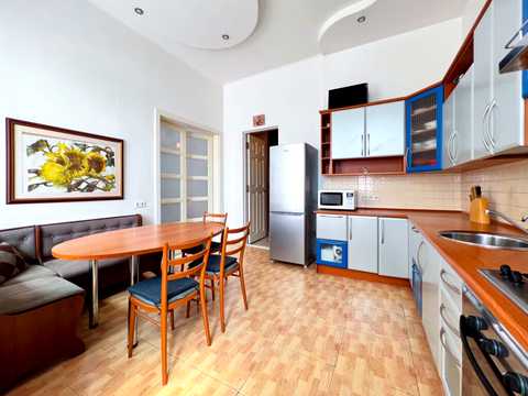 квартира за адресою Велика Житомирська вул., 29