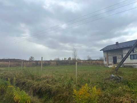 участок по адресу Лани
